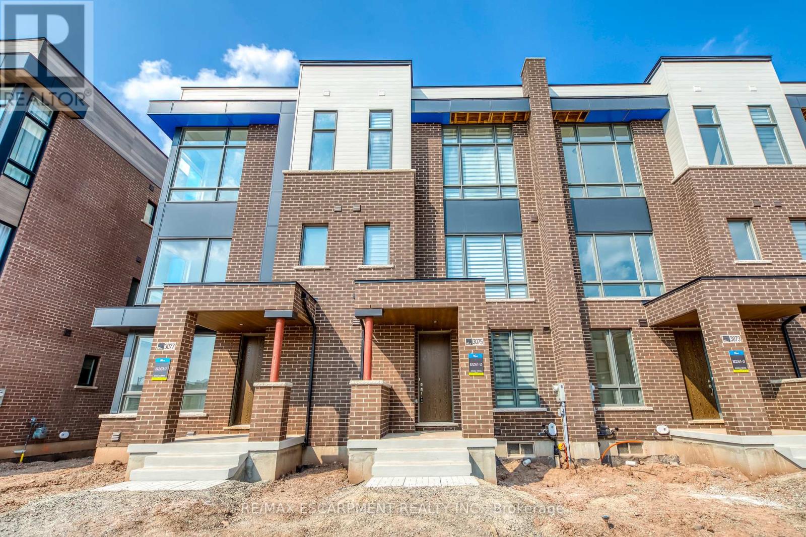 3075 WELSMAN GARDENS, Oakville, Ontario
