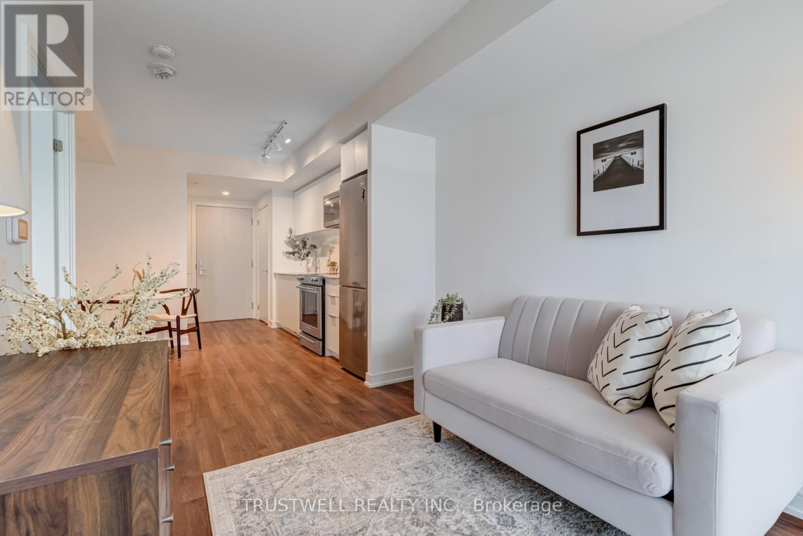 310 - 30 Samuel Wood Way, Toronto (Islington-City Centre West), Ontario  M9B 0C9 - Photo 10 - W12200072