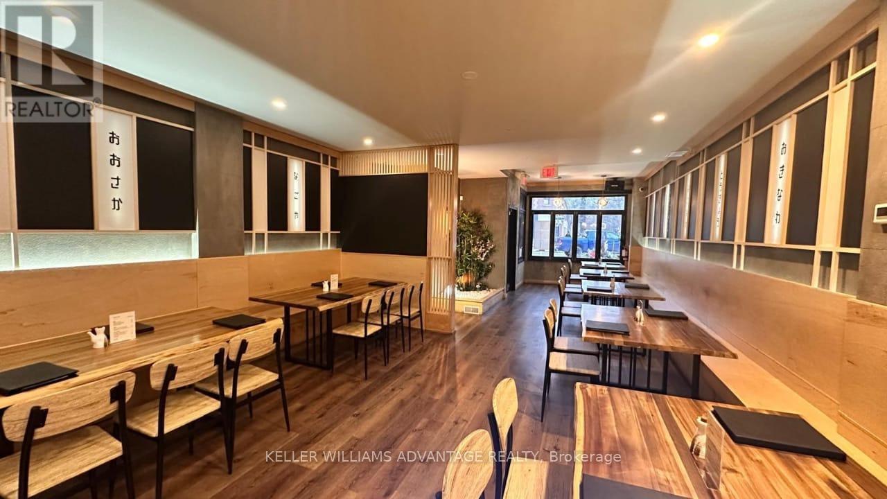 Property at MAIN - 3073 BLOOR STREET W image 2