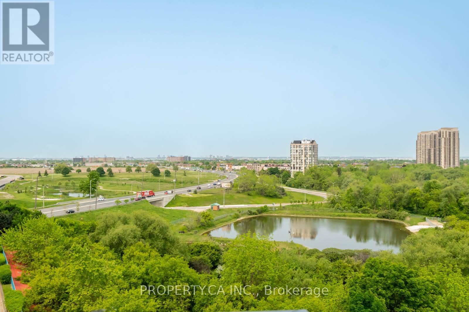 704 - 840 Queens Plate Drive, Toronto, Ontario  M9W 0E7 - Photo 16 - W12200143