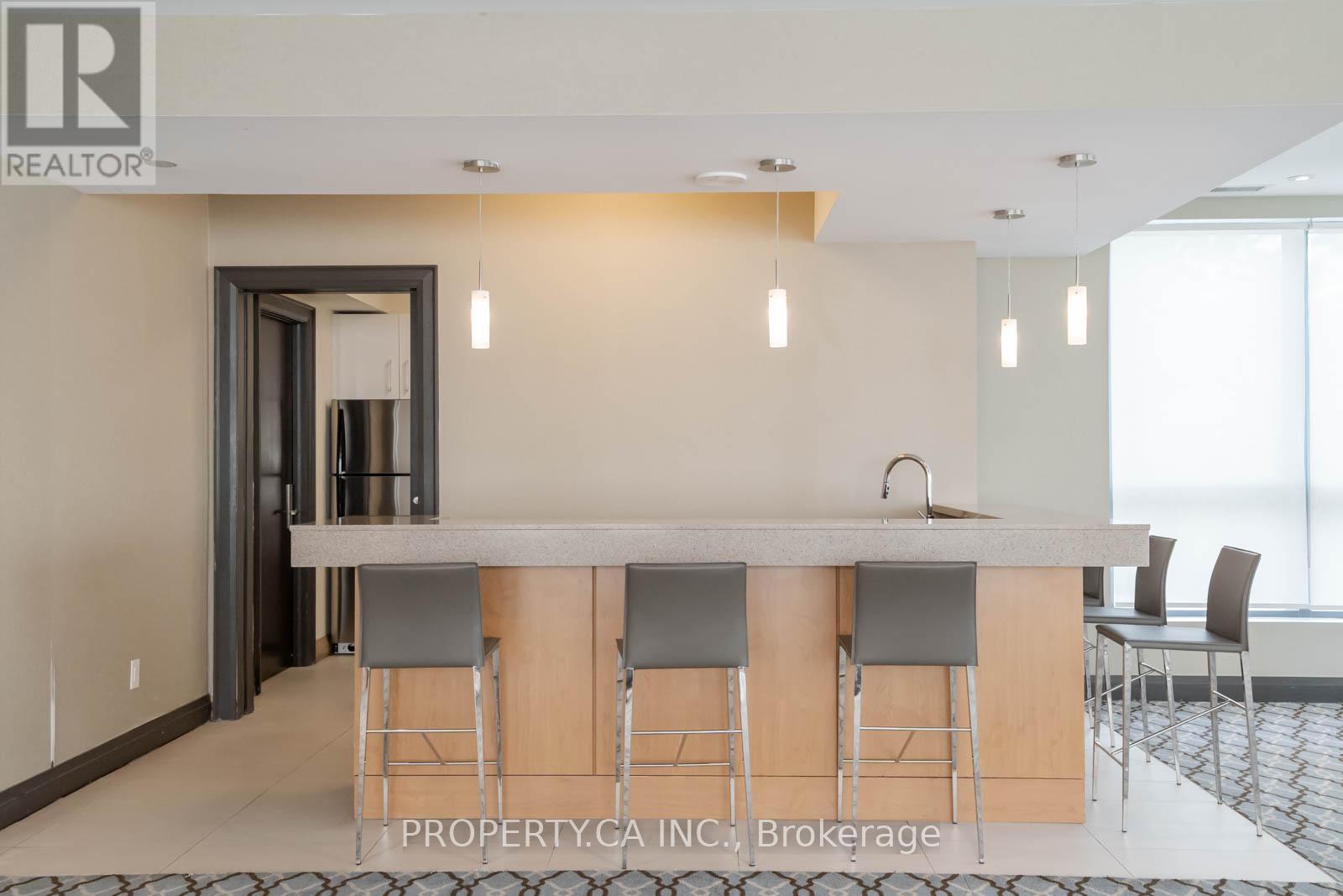 704 - 840 Queens Plate Drive, Toronto, Ontario  M9W 0E7 - Photo 21 - W12200143