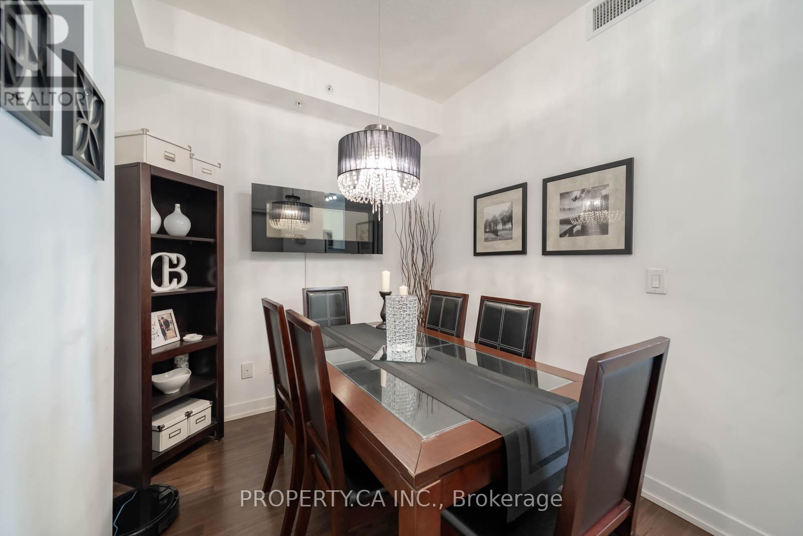 704 - 840 Queens Plate Drive, Toronto, Ontario  M9W 0E7 - Photo 4 - W12200143