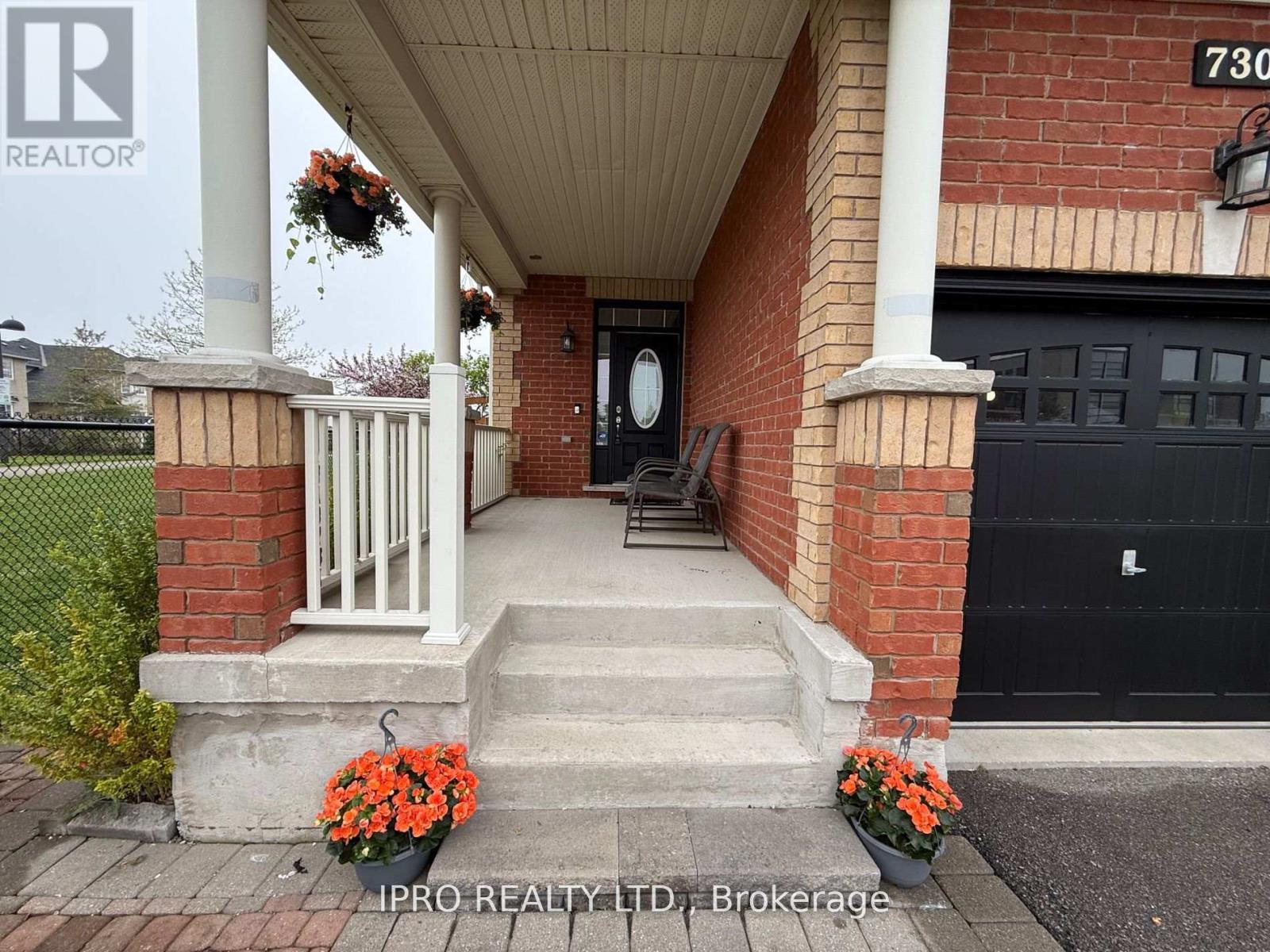 730 Bolingbroke Drive, Milton, Ontario  L9T 6Z3 - Photo 2 - W12200147