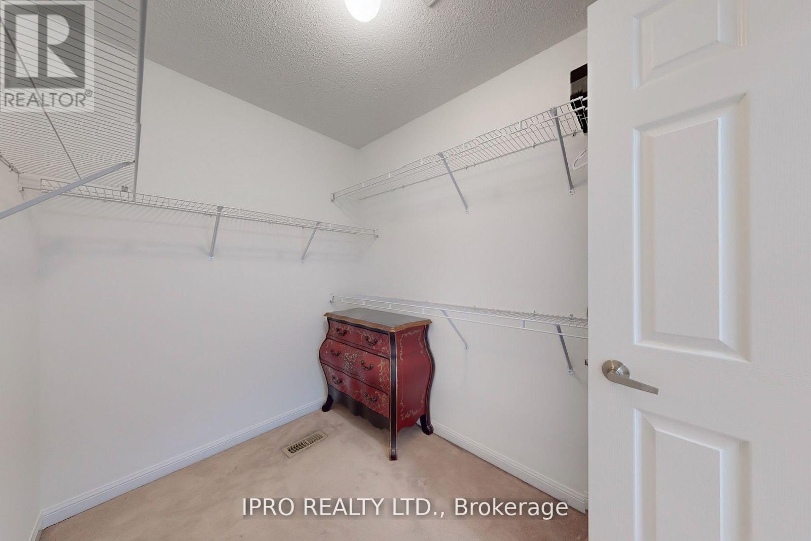 730 Bolingbroke Drive, Milton, Ontario  L9T 6Z3 - Photo 25 - W12200147