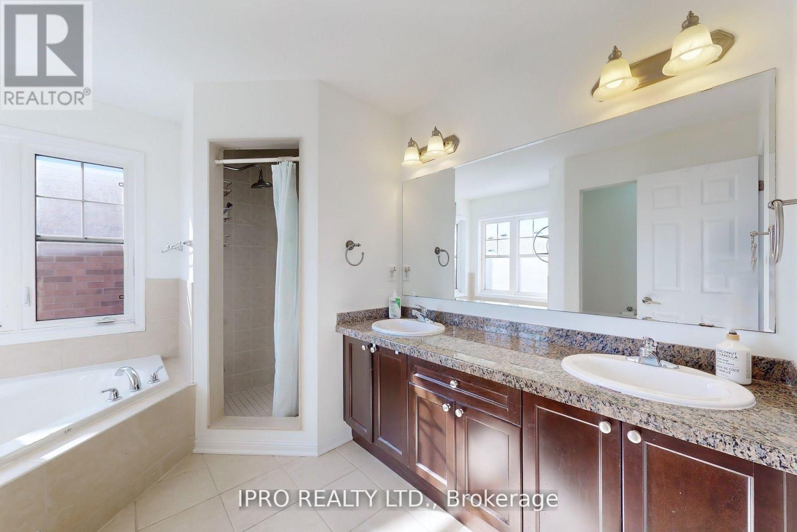 730 Bolingbroke Drive, Milton, Ontario  L9T 6Z3 - Photo 26 - W12200147