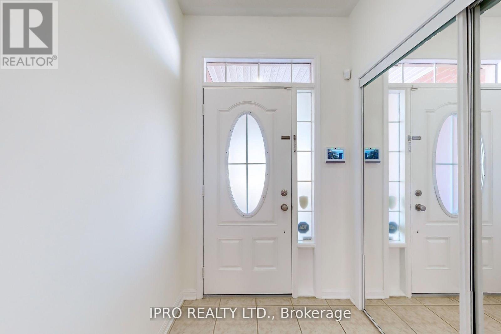 730 Bolingbroke Drive, Milton, Ontario  L9T 6Z3 - Photo 8 - W12200147