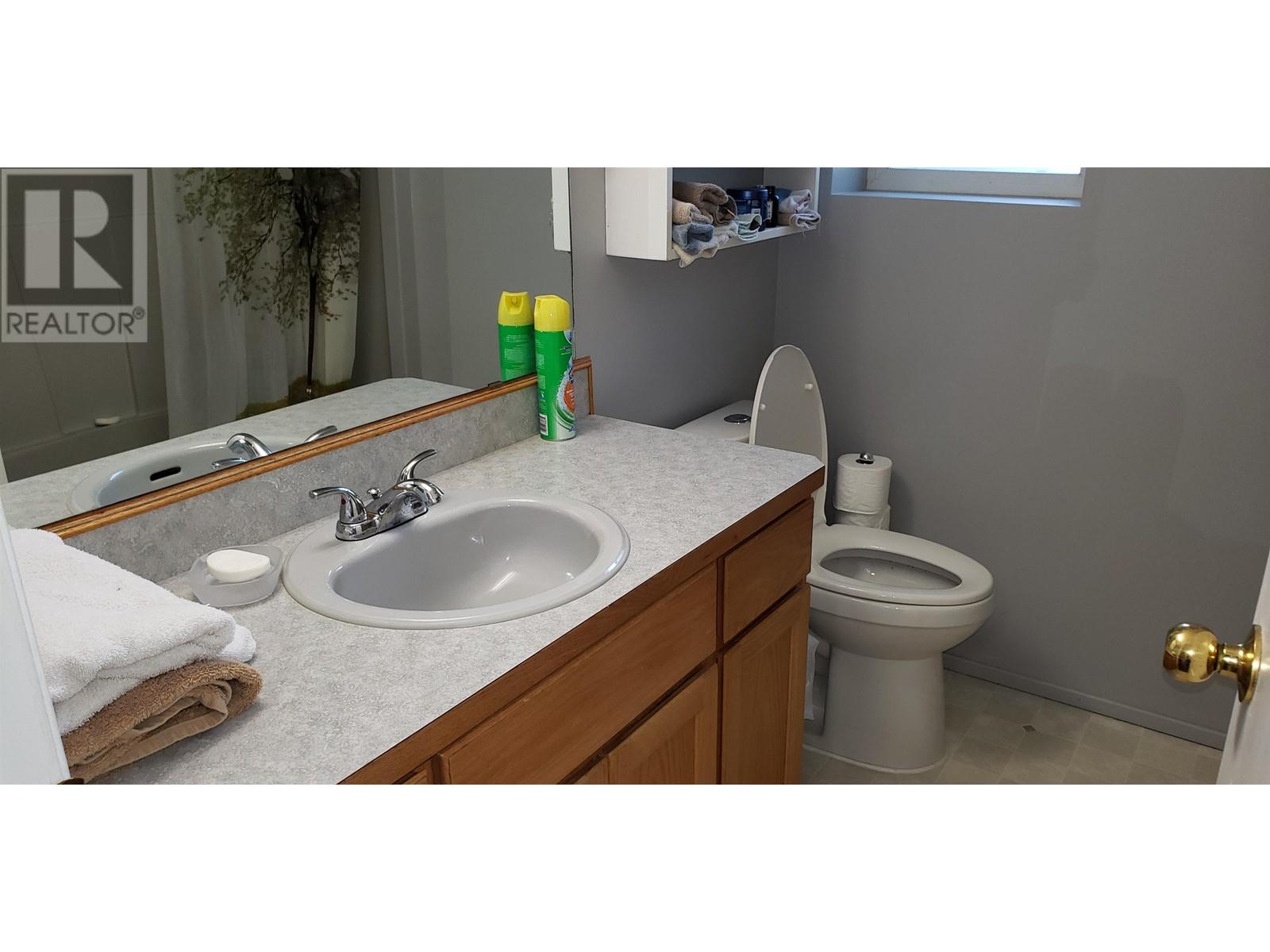 7036 93 Mile Frontage Road, 100 Mile House, British Columbia  V0K 2E2 - Photo 21 - R3012050