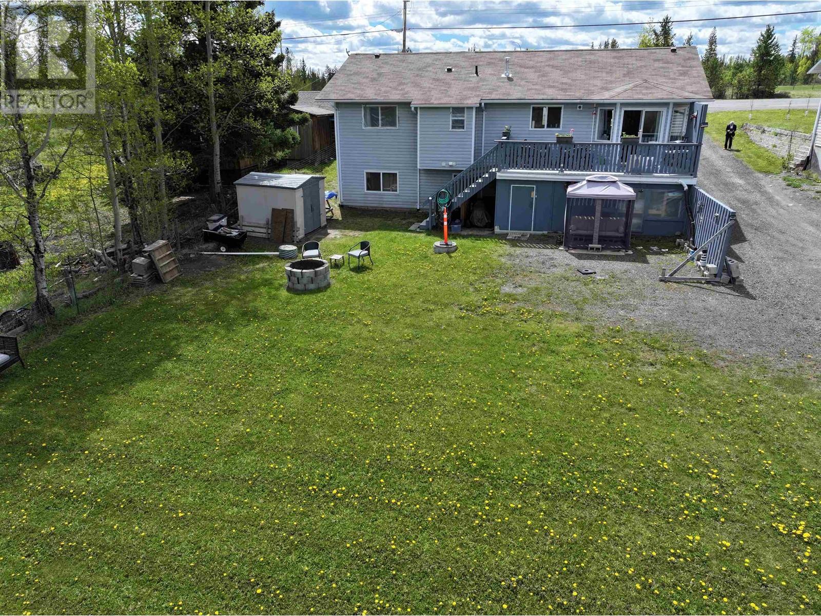 7036 93 Mile Frontage Road, 100 Mile House, British Columbia  V0K 2E2 - Photo 5 - R3012050