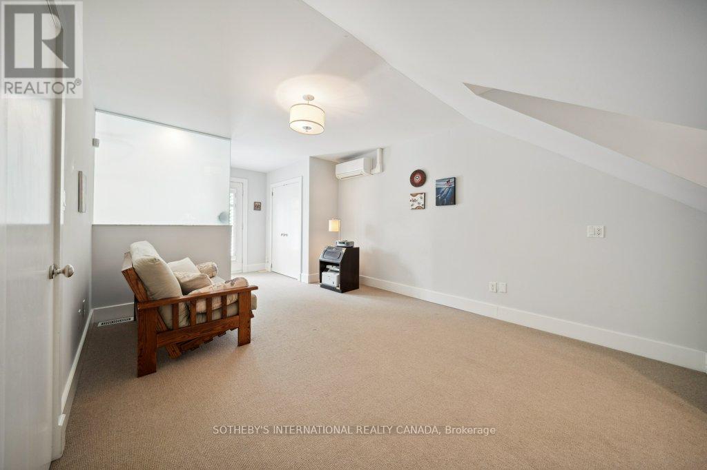 47 Marlborough Avenue, Toronto, Ontario  M5R 1X5 - Photo 31 - C12200162