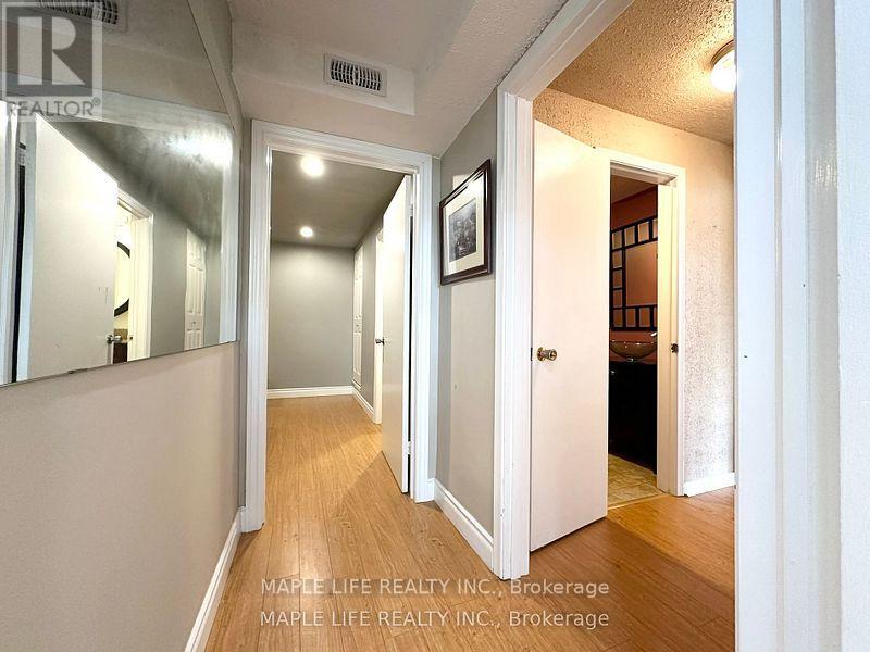 92 Rameau Drive, Toronto, Ontario  M2H 1T9 - Photo 30 - C12200181