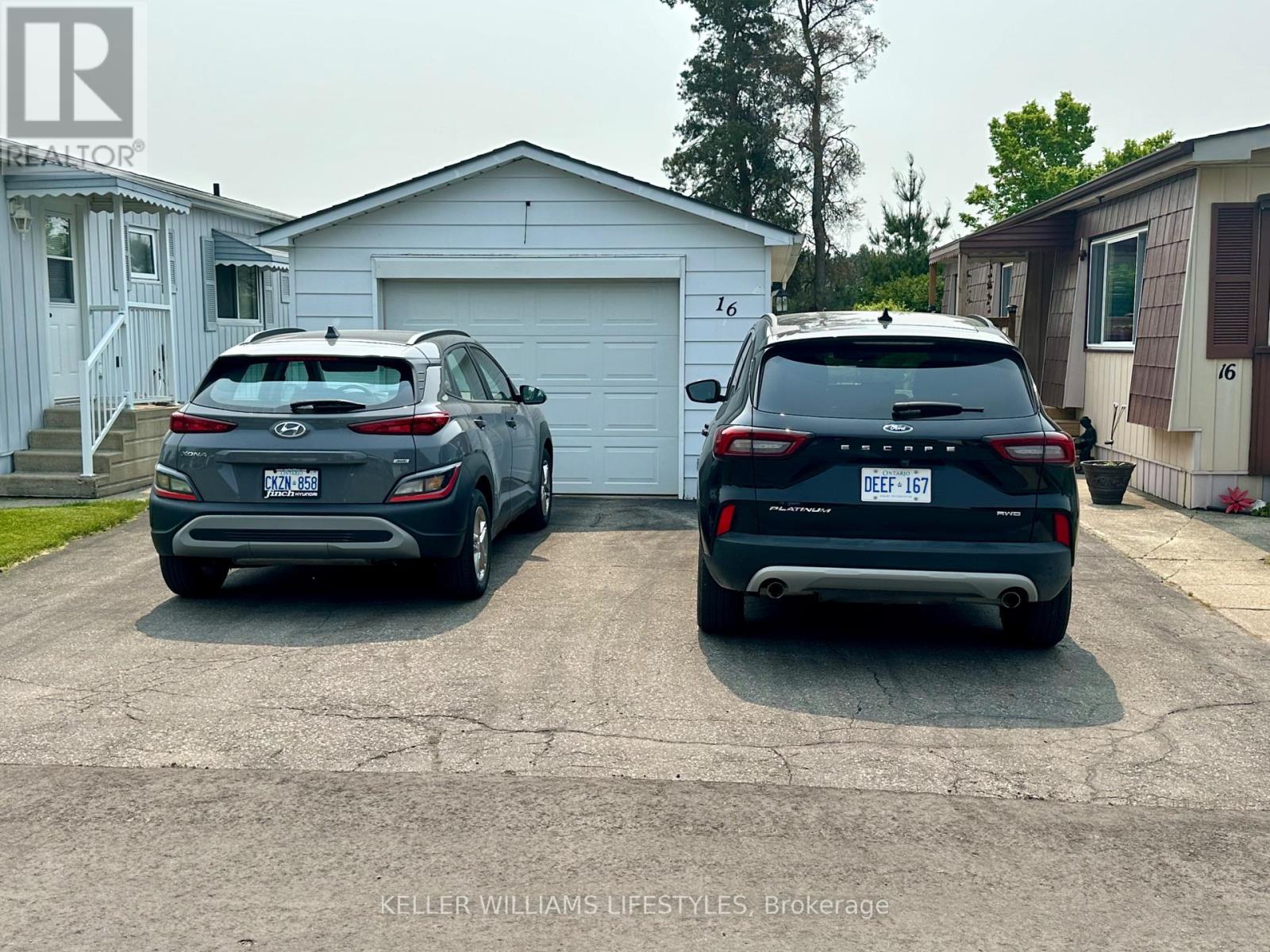 16 Velma Street, Strathroy-Caradoc, Ontario  N7G 3P4 - Photo 42 - X12200244