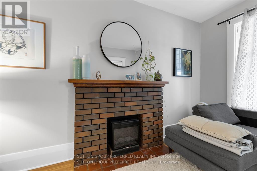 841 Dufferin Avenue, London East (East G), Ontario  N5W 3J9 - Photo 11 - X12200296