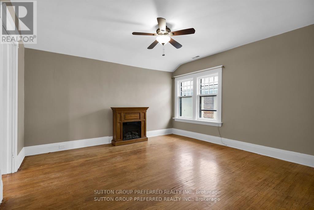 841 Dufferin Avenue, London East (East G), Ontario  N5W 3J9 - Photo 28 - X12200296