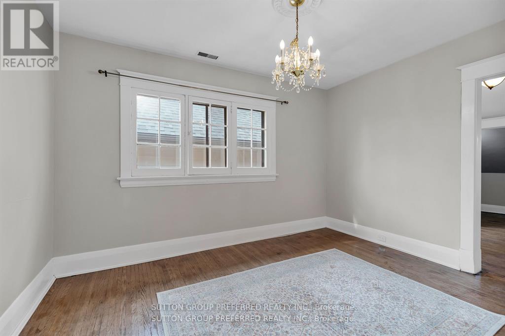 841 Dufferin Avenue, London East (East G), Ontario  N5W 3J9 - Photo 32 - X12200296