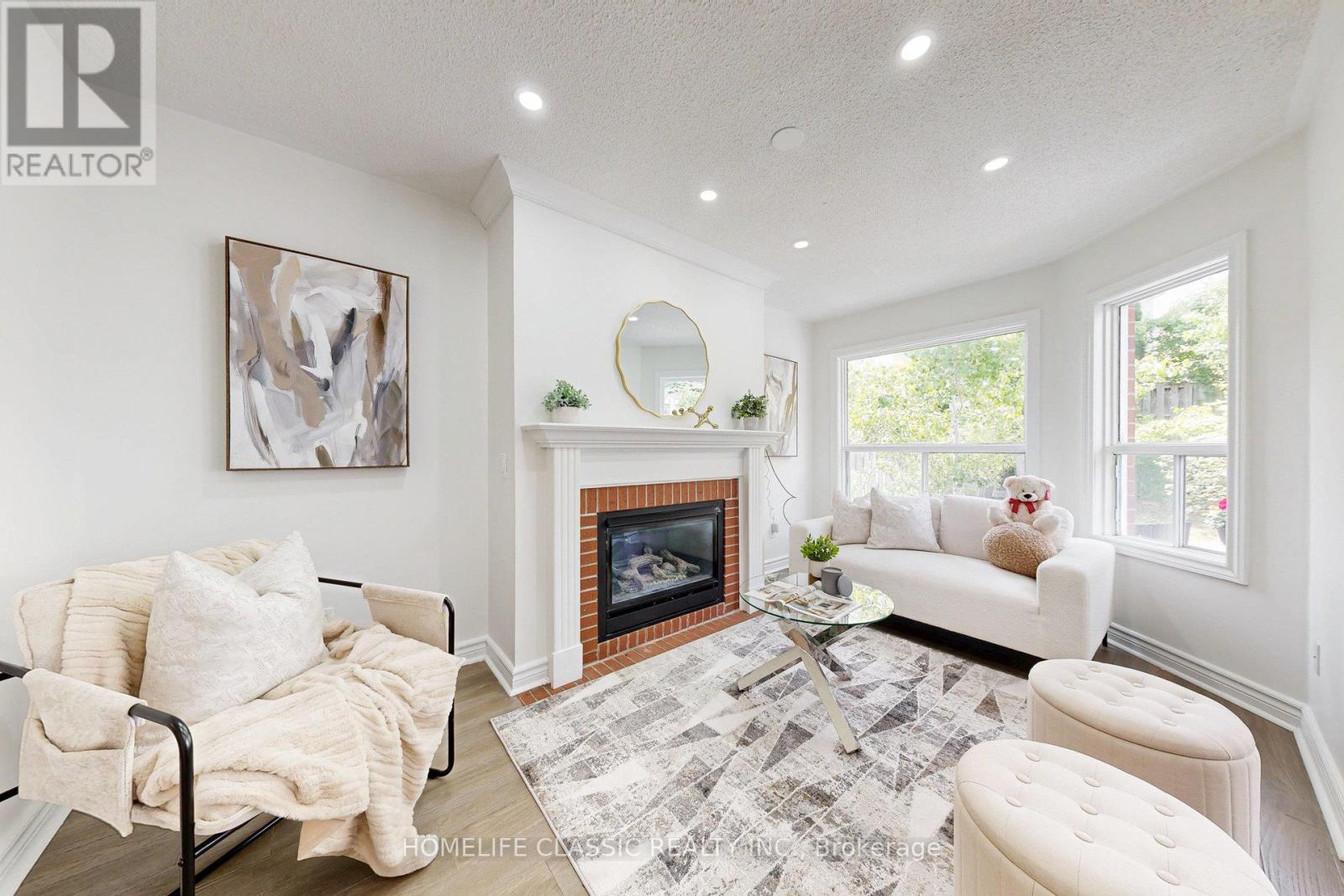 46 October Lane, Aurora, Ontario  L4G 6Z9 - Photo 19 - N12200217