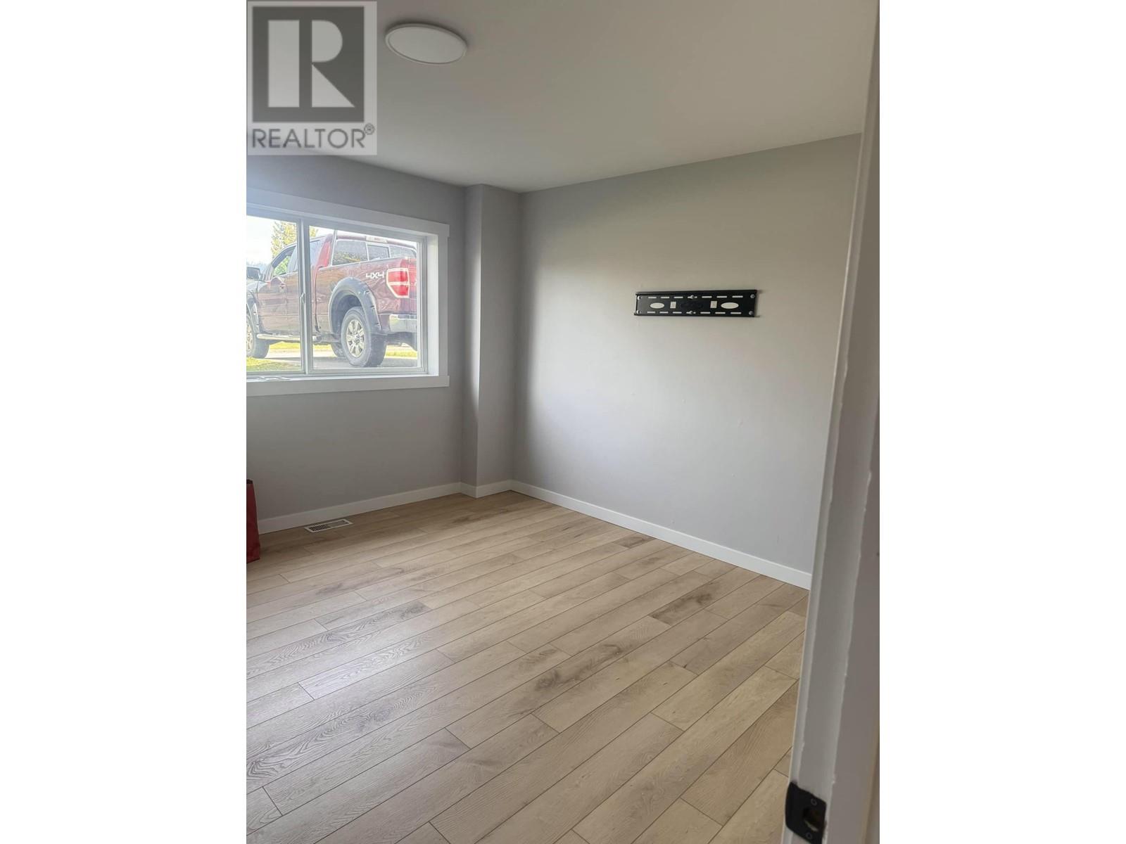 5 Oriole Street, Kitimat, British Columbia  V8C 1M6 - Photo 8 - R3011553