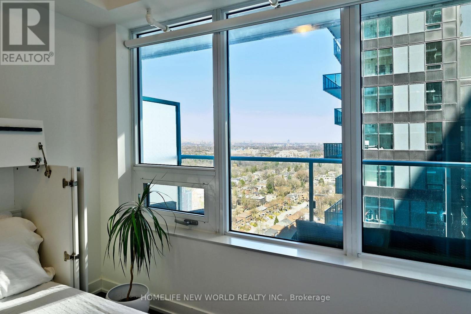 2404 - 99 Broadway Avenue, Toronto, Ontario  M4P 0E3 - Photo 23 - C11995643