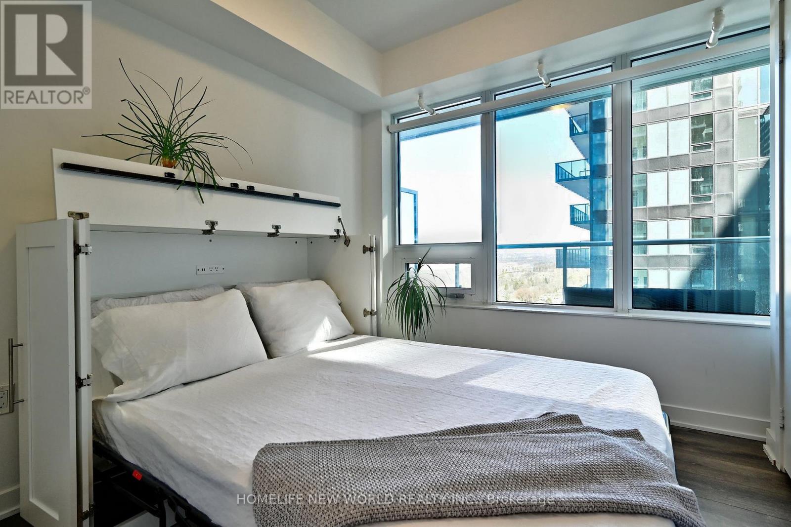 2404 - 99 Broadway Avenue, Toronto, Ontario  M4P 0E3 - Photo 22 - C11995643
