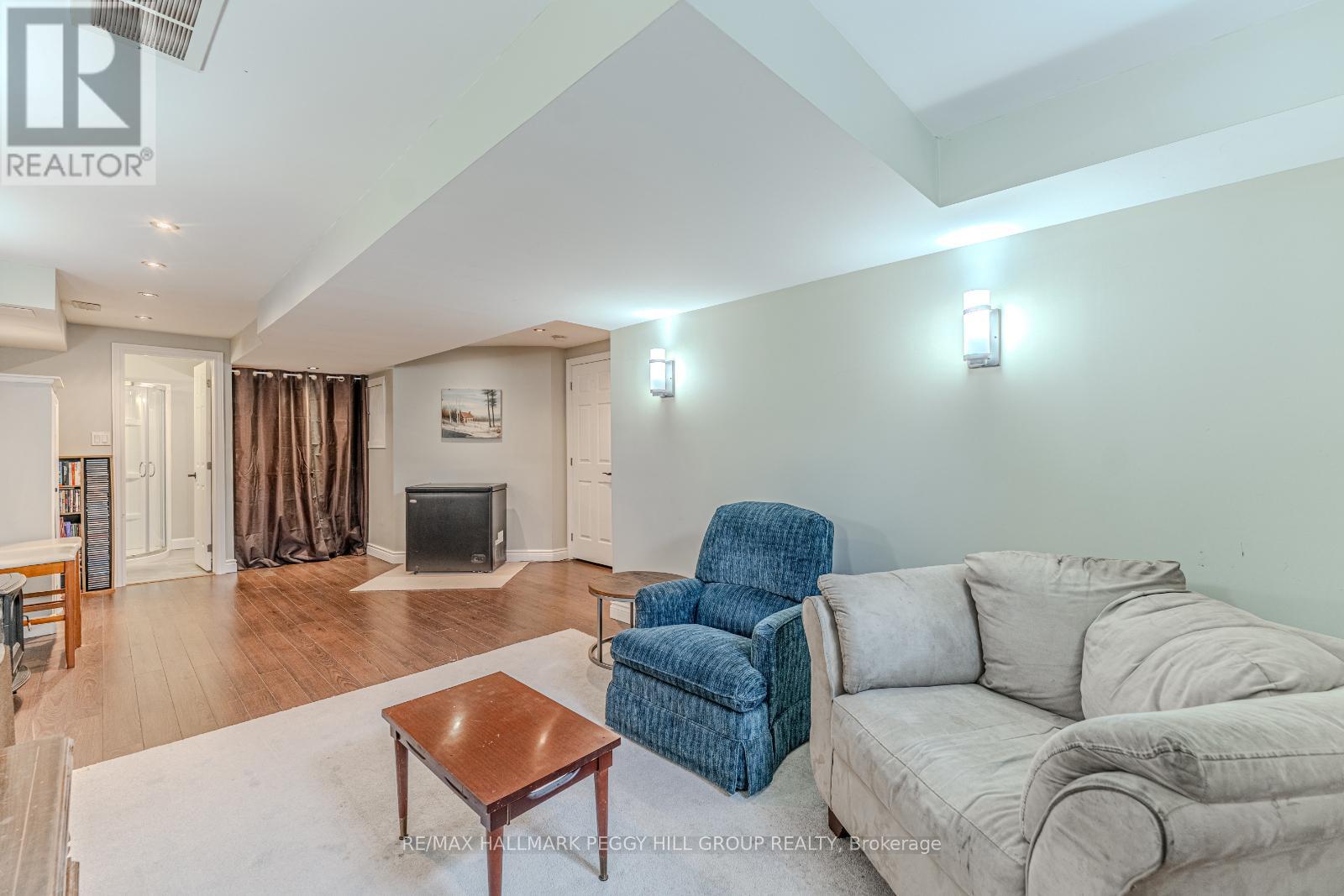 147 Nathan Crescent, Barrie, Ontario  L4N 0S5 - Photo 13 - S12200206
