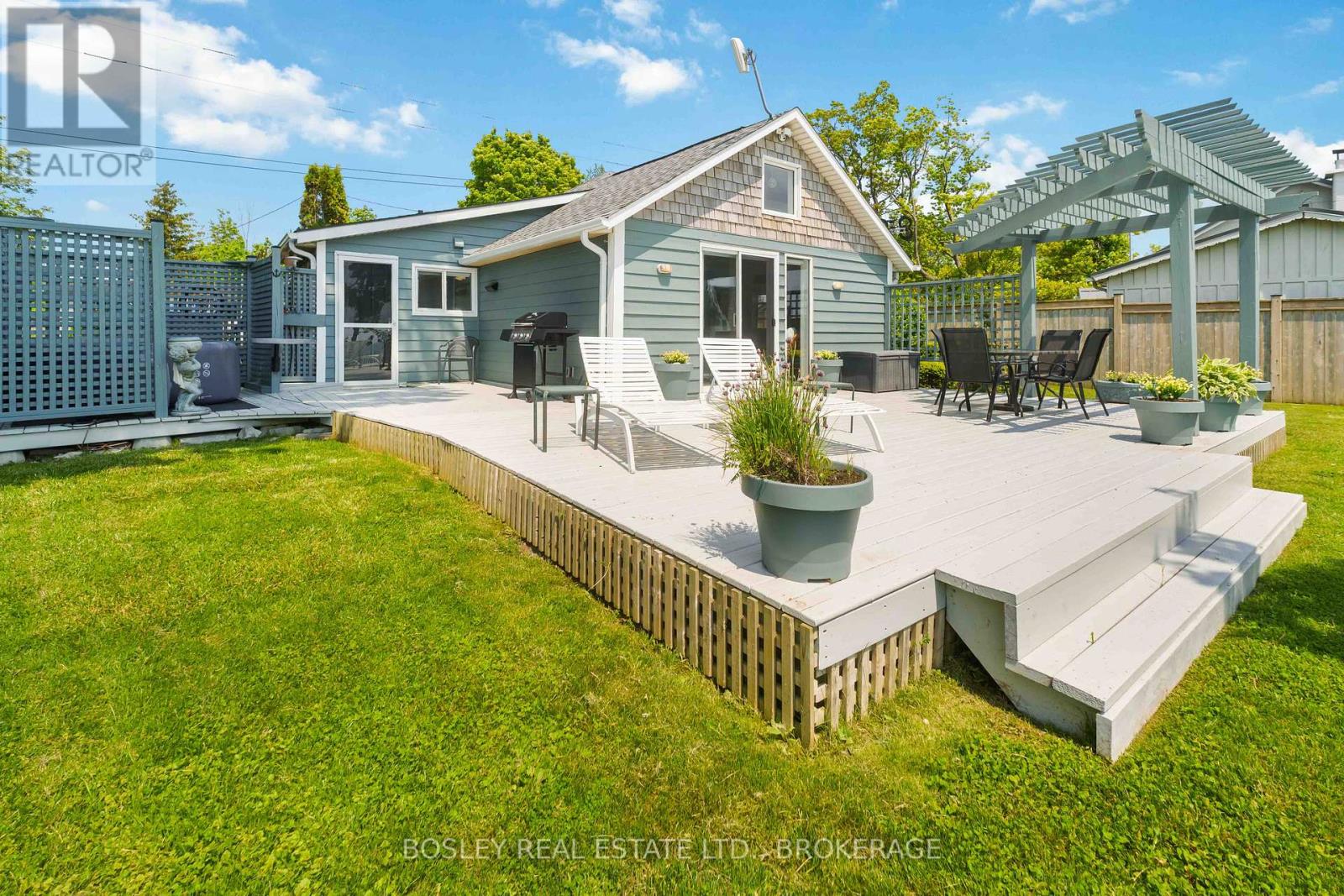 9 Shoreline Trail, Haldimand, Ontario  N1A 2W8 - Photo 32 - X12200236