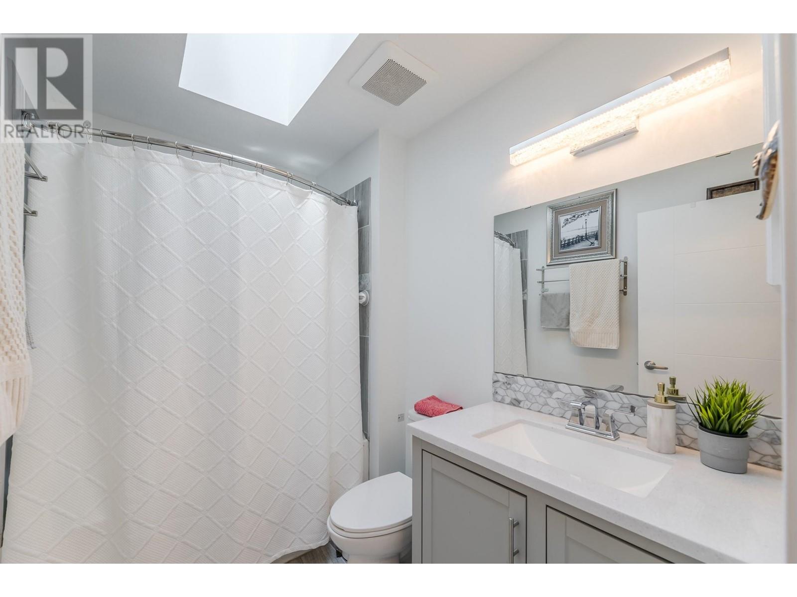 2357 Cornwall Drive, Penticton, British Columbia  V2A 7T1 - Photo 29 - 10350762