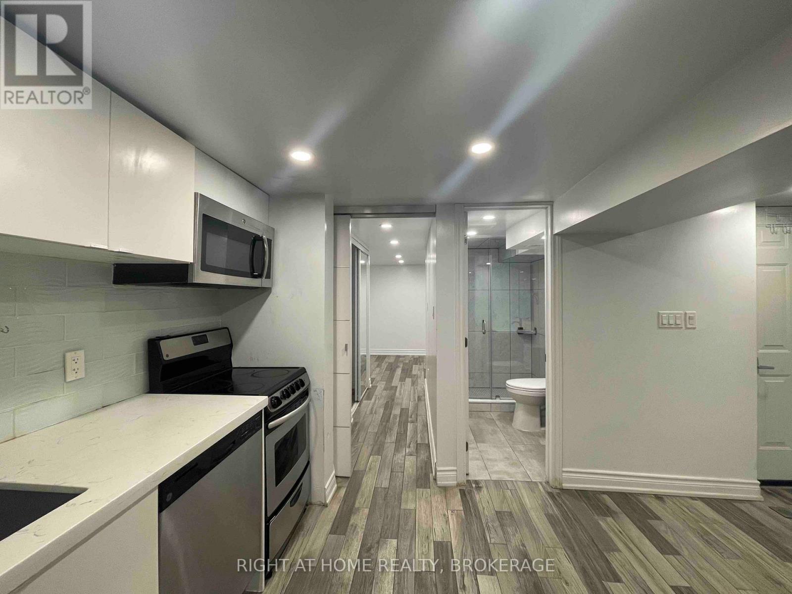 Basement - 843 Dovercourt Road E, Toronto, Ontario  M6H 2X4 - Photo 2 - W12200151