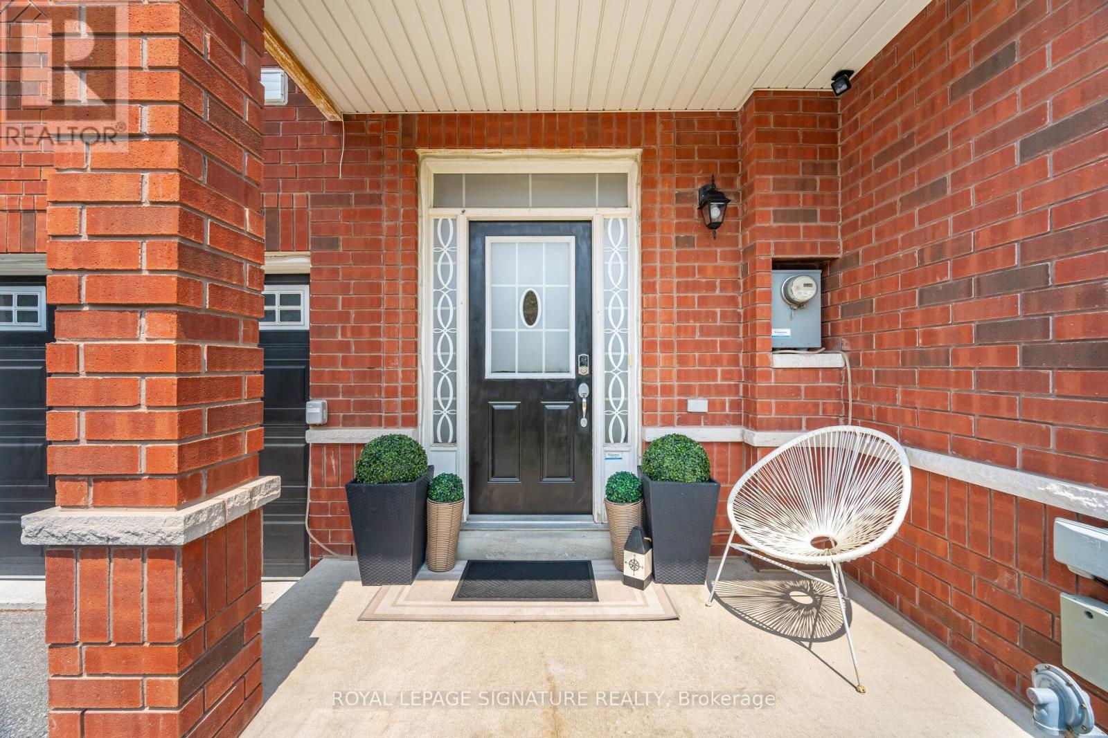 5153 Angel Stone Drive, Mississauga (Churchill Meadows), Ontario  L5M 0L5 - Photo 3 - W12200173