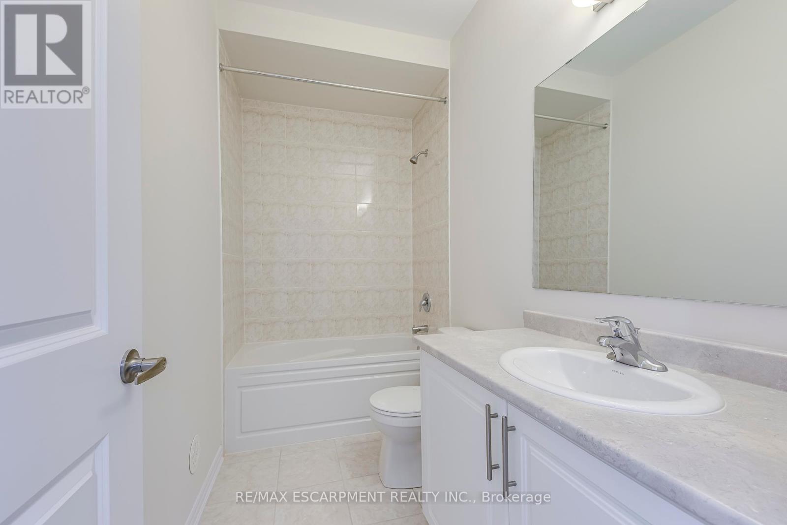 3071 Welsman Gardens, Oakville, Ontario  L6H 7Z2 - Photo 35 - W12200190