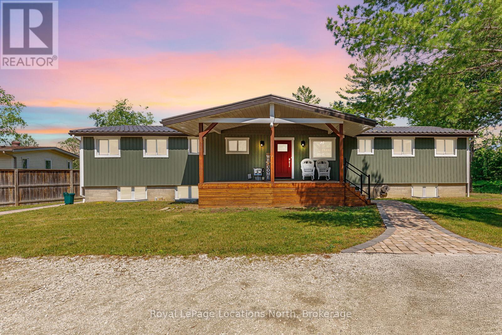 Property at 1628 RIVER ROAD W image 2