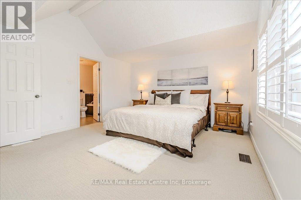 86 Davis Street, Guelph, Ontario  N1E 0G2 - Photo 11 - X12200240
