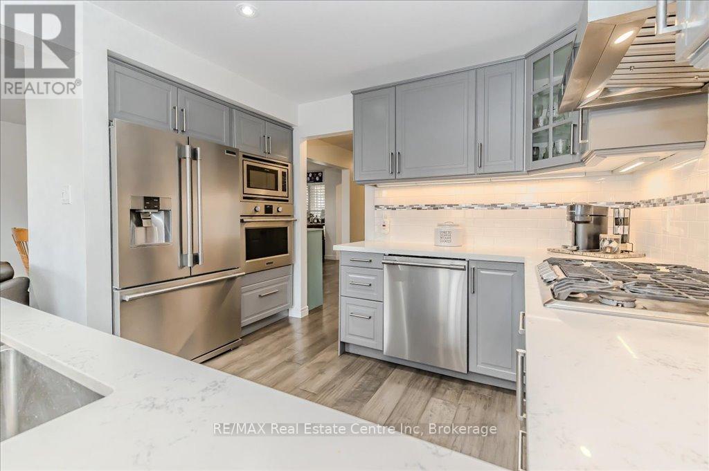 86 Davis Street, Guelph, Ontario  N1E 0G2 - Photo 3 - X12200240