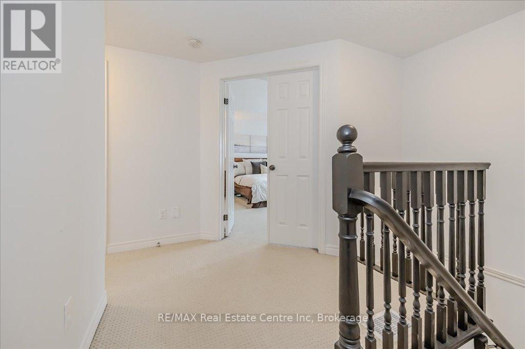 86 Davis Street, Guelph, Ontario  N1E 0G2 - Photo 9 - X12200240
