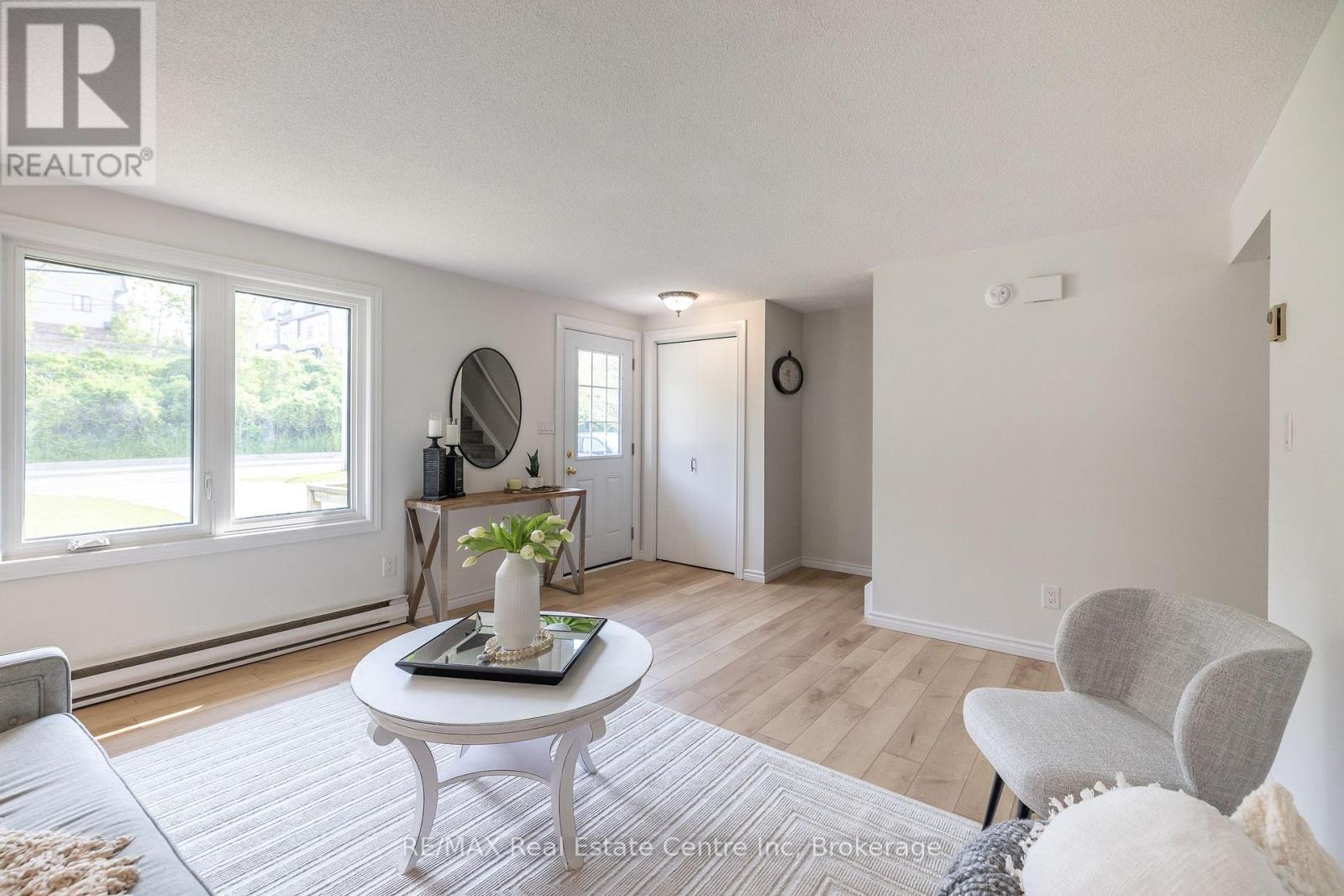 407-A Main Street S, Guelph/eramosa, Ontario  N0B 2K0 - Photo 14 - X12200399