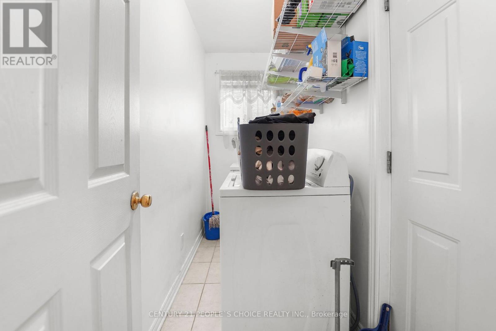 3640 Aberdeen Street, Niagara Falls, Ontario  L2G 7X4 - Photo 14 - X12200178
