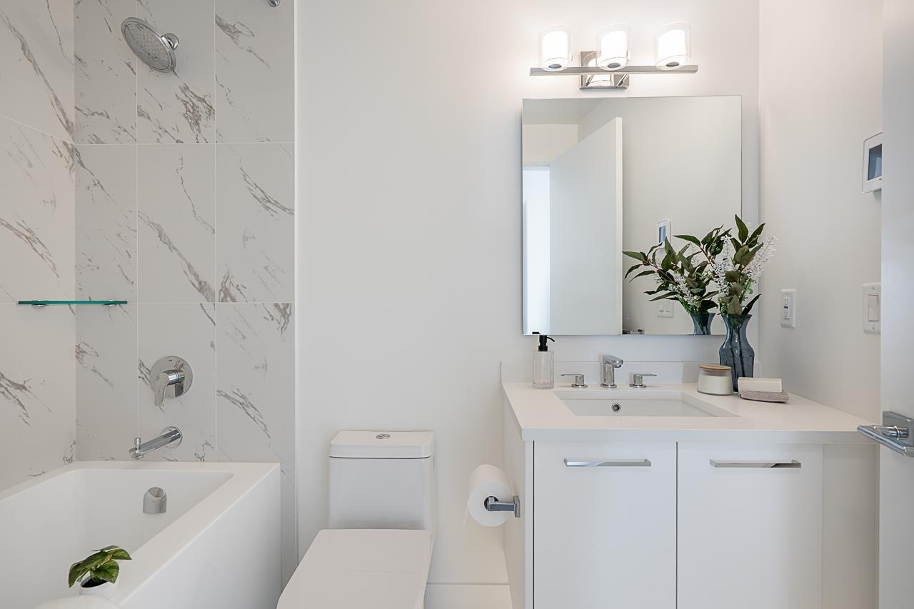 1305 1588 Johnston Road, White Rock, British Columbia  V4B 0C5 - Photo 24 - R3012025