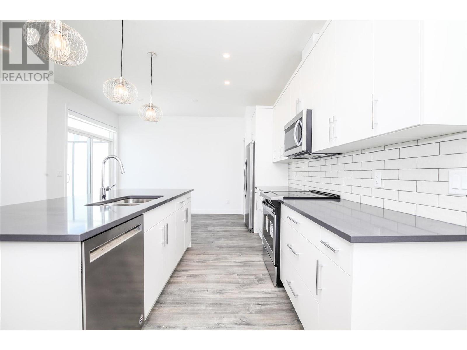 Property at 610 Academy Way Unit# 114 image 1