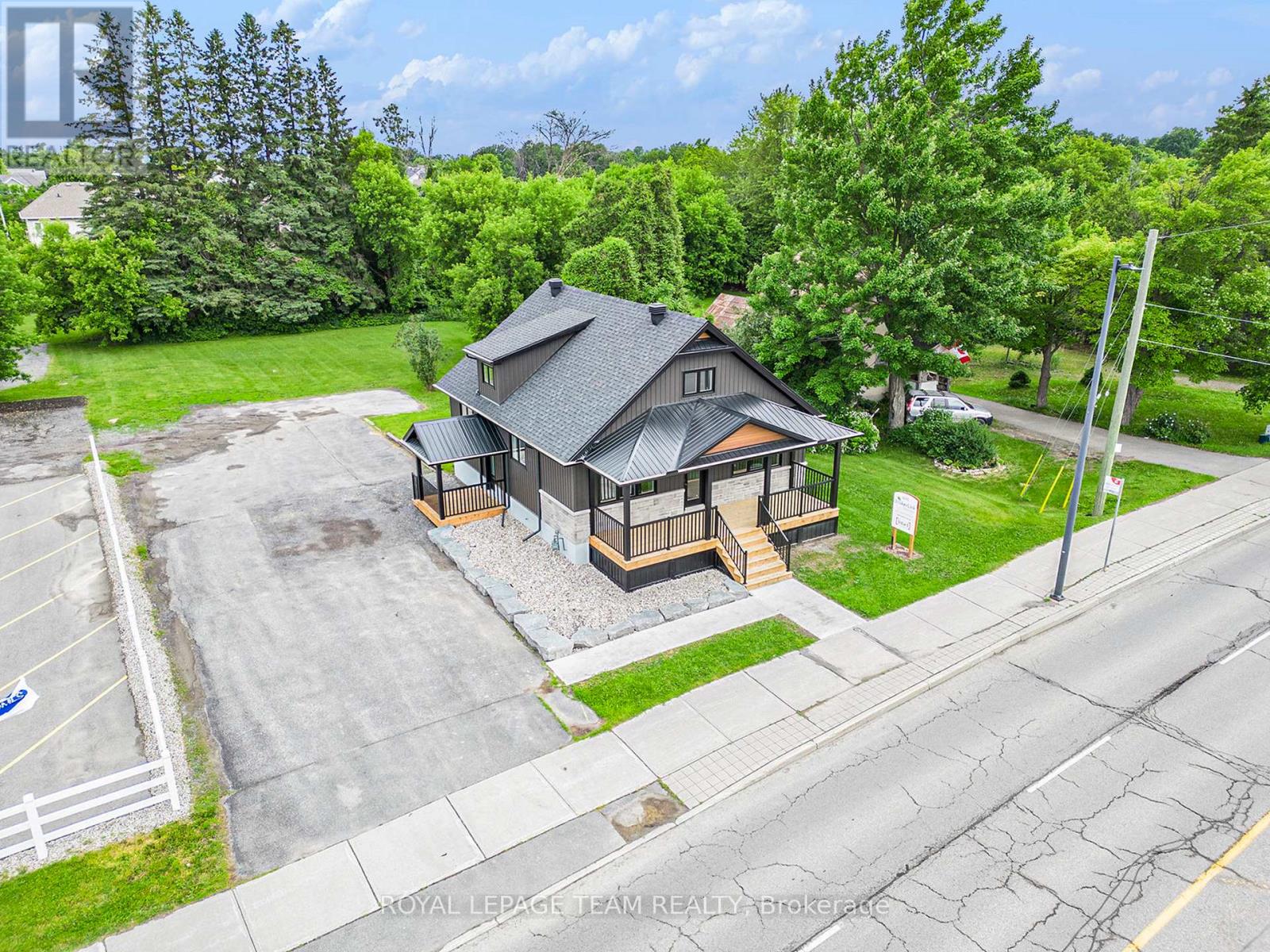 6045 Perth Street, Ottawa, Ontario  K0A 2Z0 - Photo 32 - X12200288