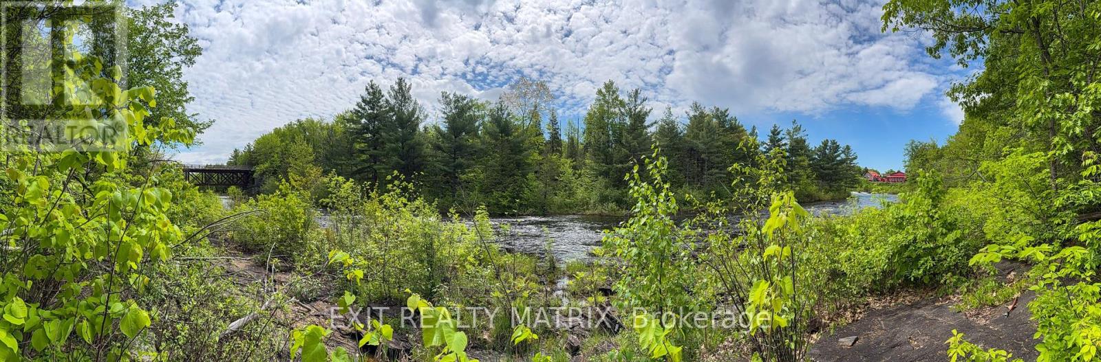 12654 Lanark Road, Greater Madawaska, Ontario  K0J 1H0 - Photo 15 - X12200364