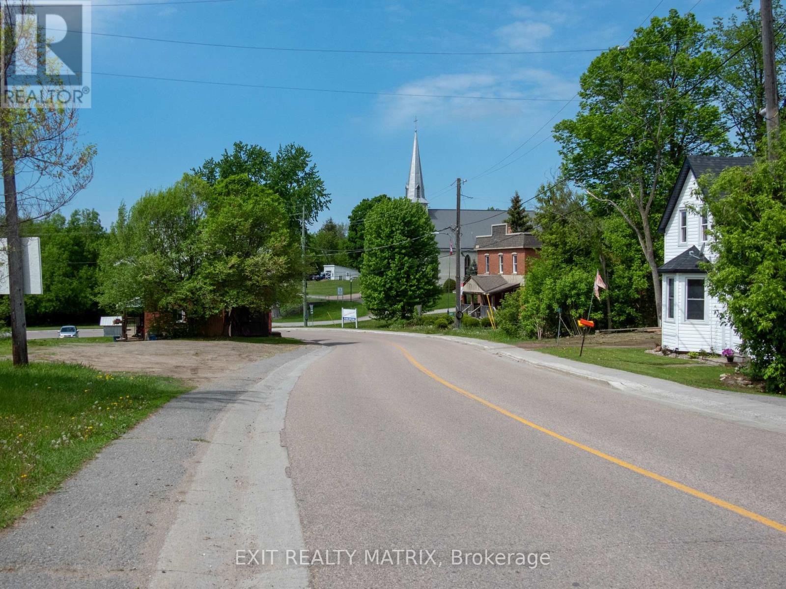 12654 Lanark Road, Greater Madawaska, Ontario  K0J 1H0 - Photo 22 - X12200364