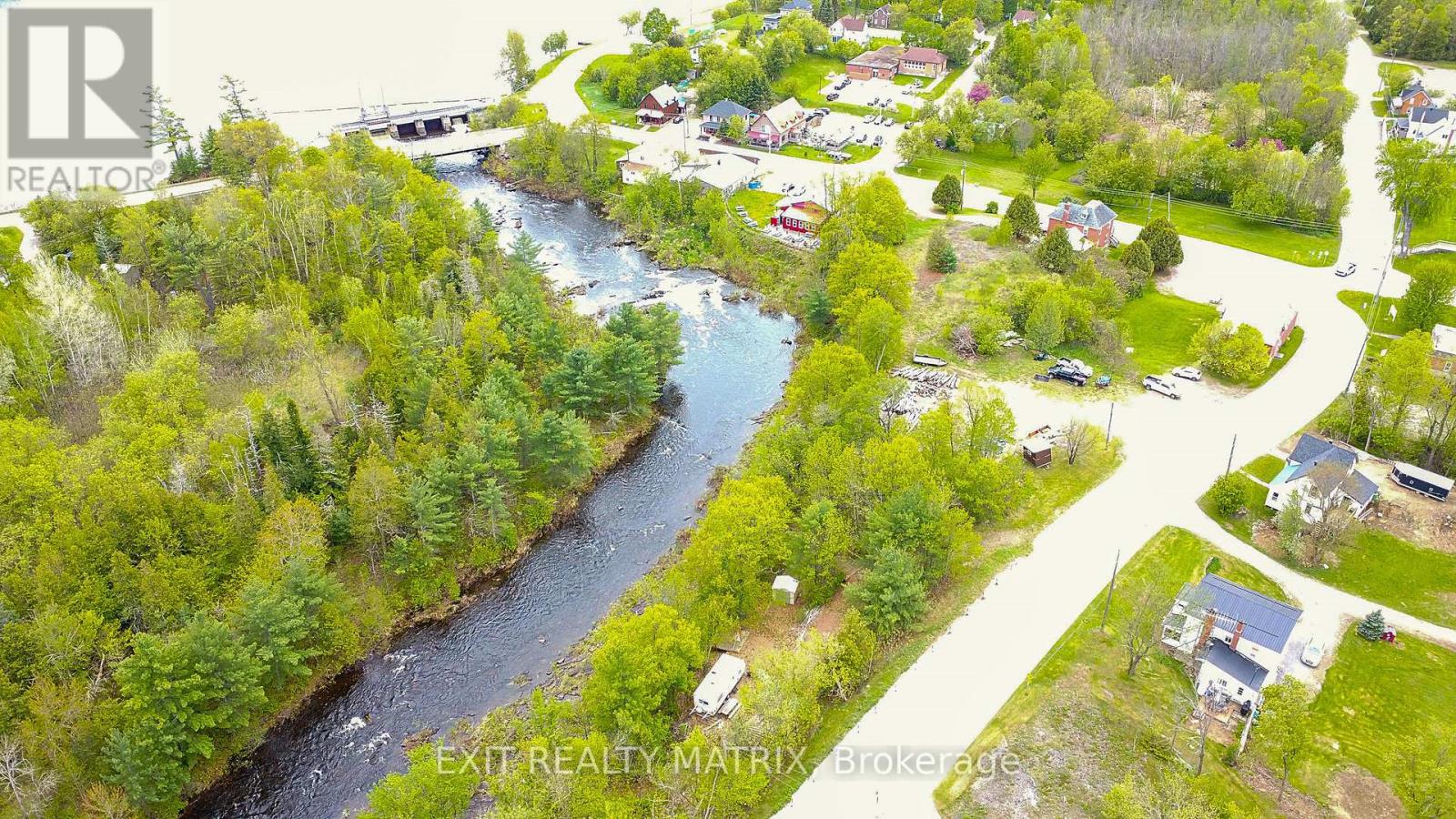 12654 Lanark Road, Greater Madawaska, Ontario  K0J 1H0 - Photo 23 - X12200364