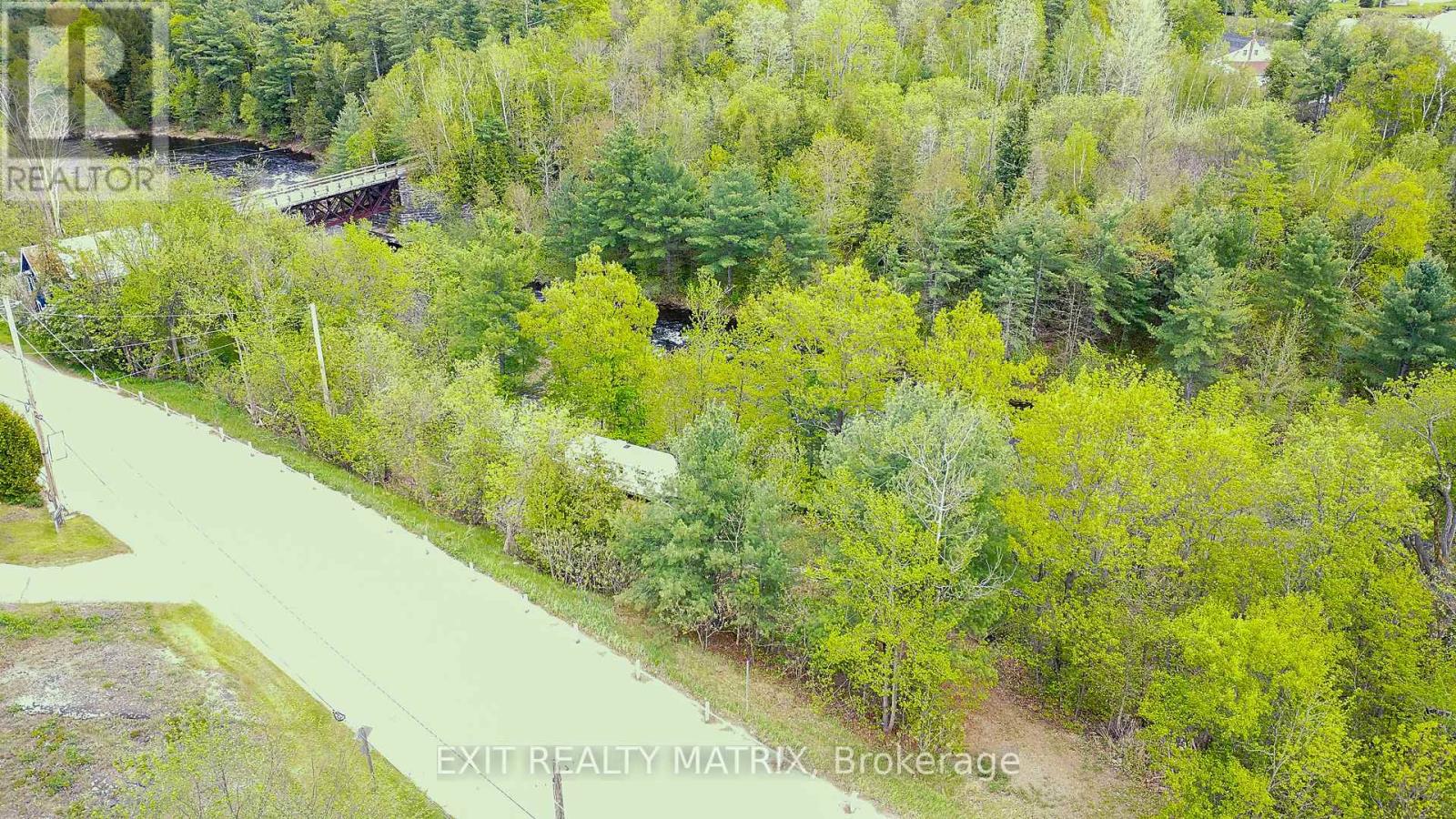 12654 Lanark Road, Greater Madawaska, Ontario  K0J 1H0 - Photo 25 - X12200364