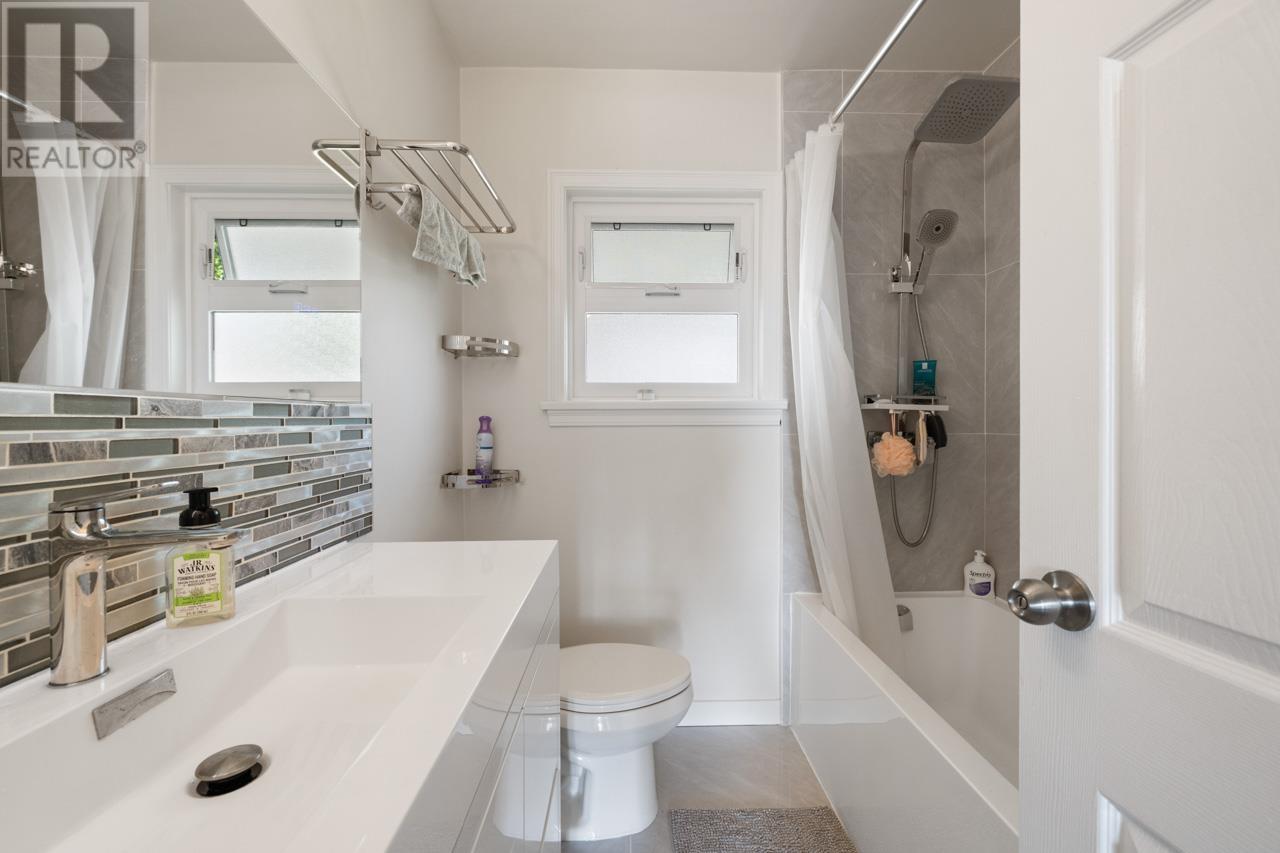 5957 Carson Street, Burnaby, British Columbia  V5J 2Z8 - Photo 18 - R3011705