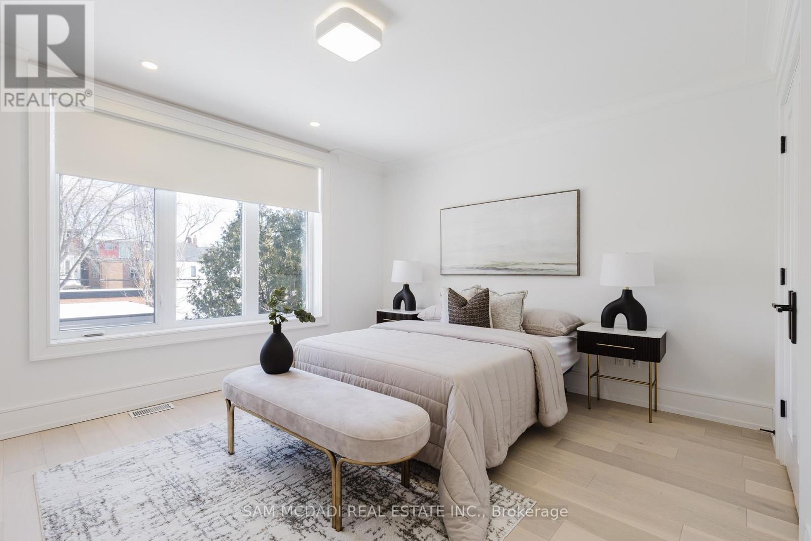 129 Beaconsfield Avenue, Toronto, Ontario  M6J 3J5 - Photo 21 - C12059549