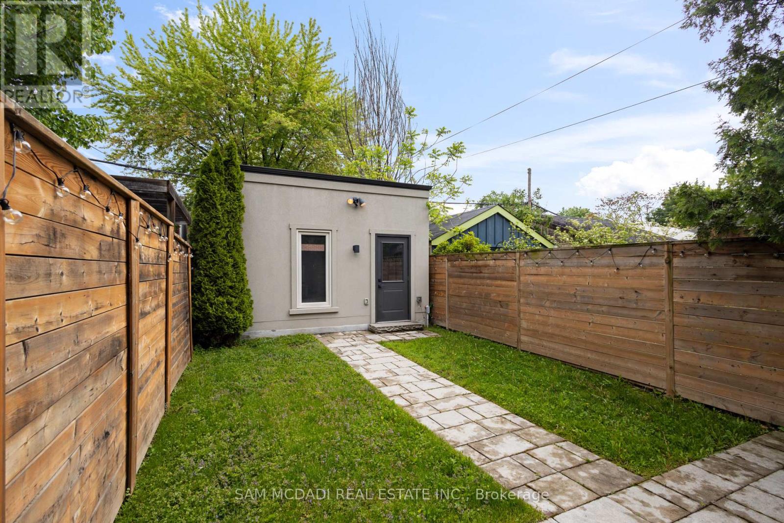 129 Beaconsfield Avenue, Toronto, Ontario  M6J 3J5 - Photo 47 - C12059549