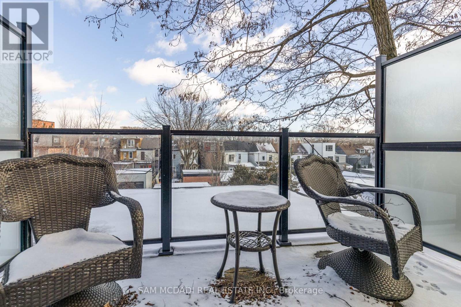 129 Beaconsfield Avenue, Toronto, Ontario  M6J 3J5 - Photo 40 - C12059549