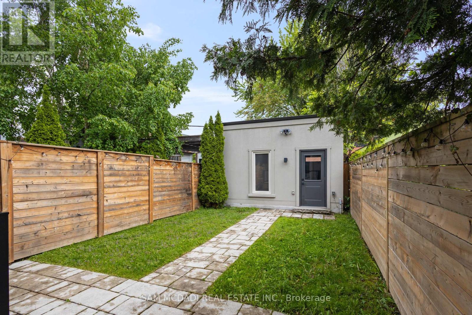 129 Beaconsfield Avenue, Toronto, Ontario  M6J 3J5 - Photo 48 - C12059549