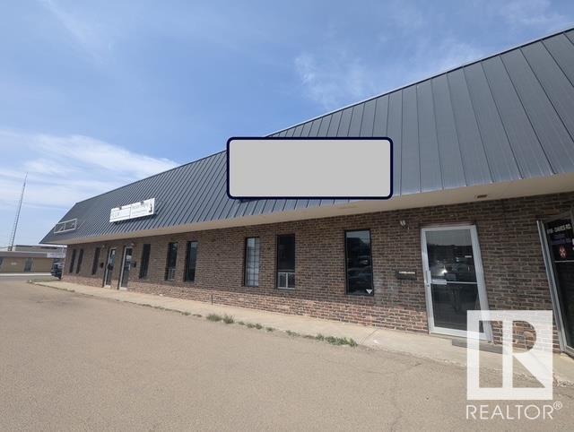 6106 DAVIES RD NW, Edmonton, Alberta