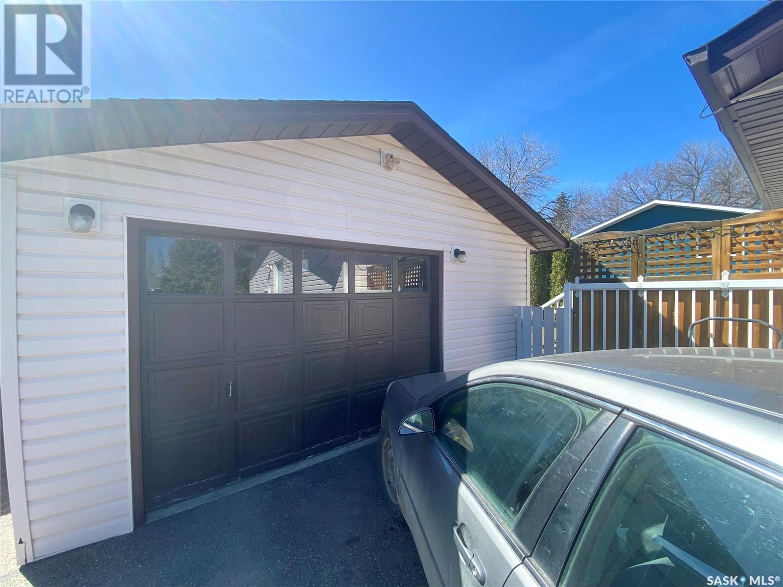 362 Powell Crescent, Swift Current, Saskatchewan  S9H 4L7 - Photo 25 - SK008425