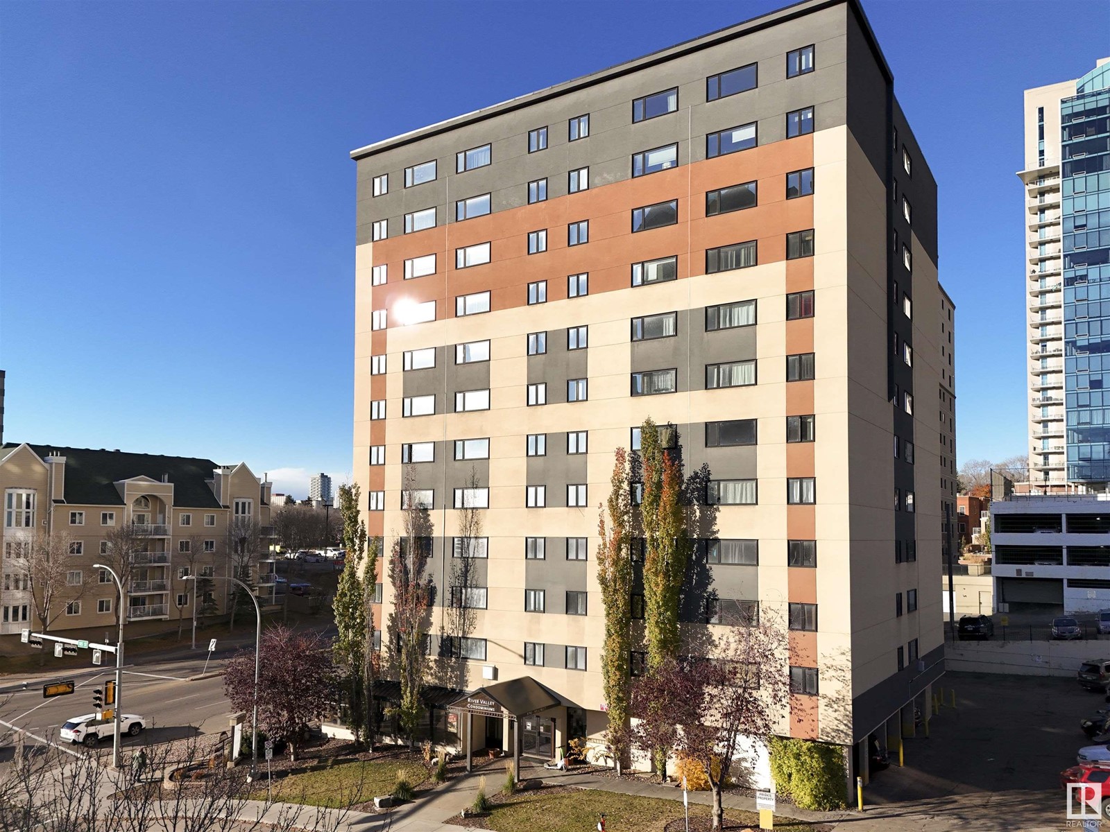 #409 9710 105 ST NW, Edmonton, Alberta