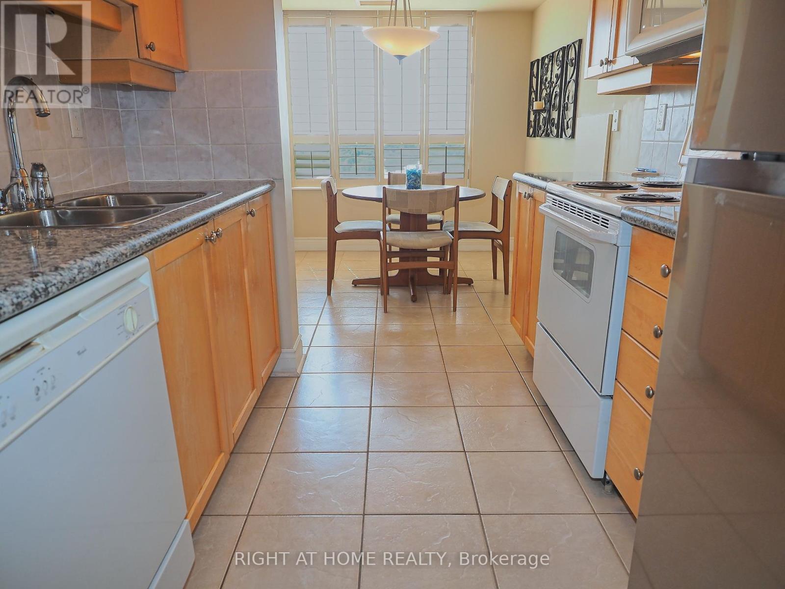 1409 - 78 Harrison Garden Boulevard, Toronto, Ontario  M2N 7E2 - Photo 14 - C12200243